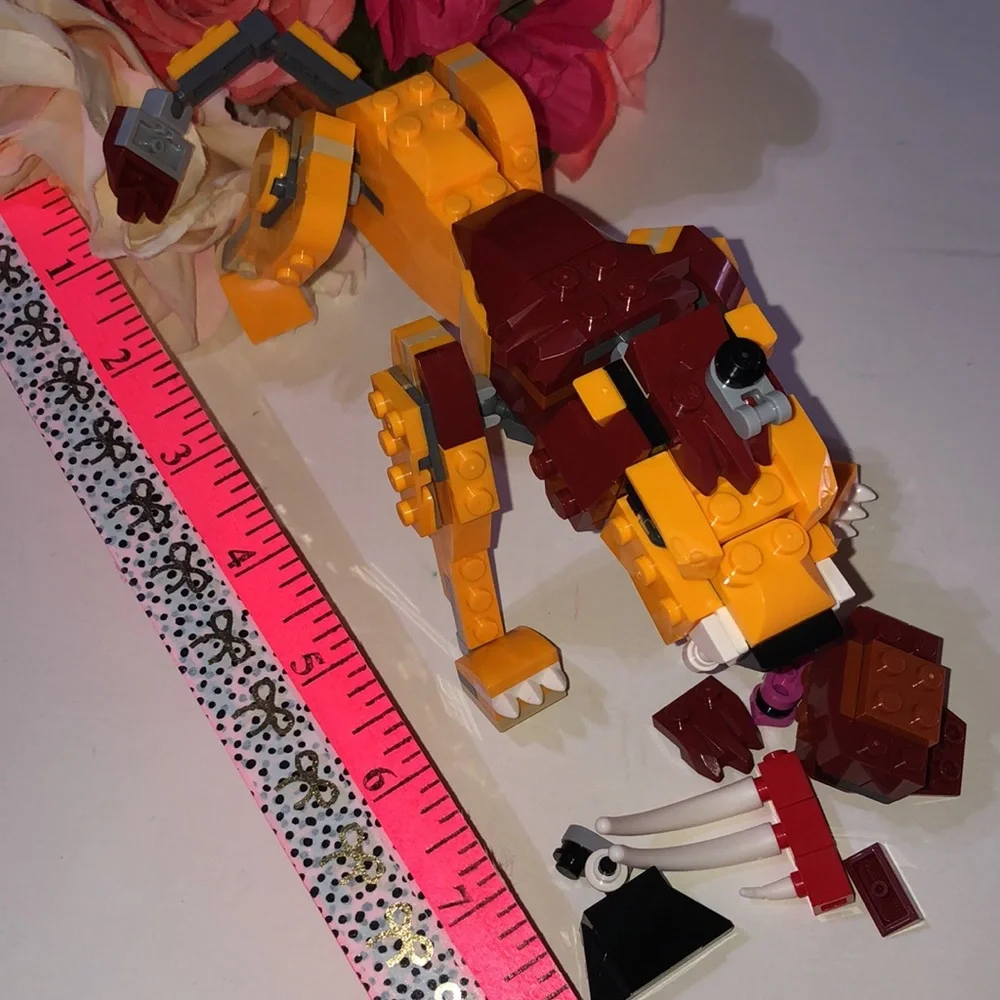 LEGO 31112 Creator Wild Lion 3 In 1 Building Toy 224 Pieces LEGO Lion 🦁
